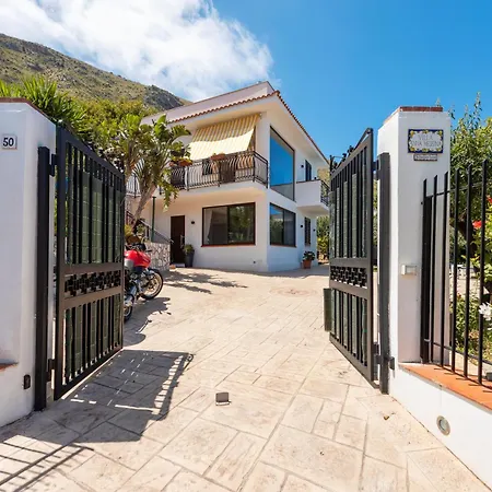 Villa Anna Messina *