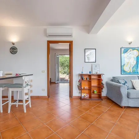 Anna Messina فيلة