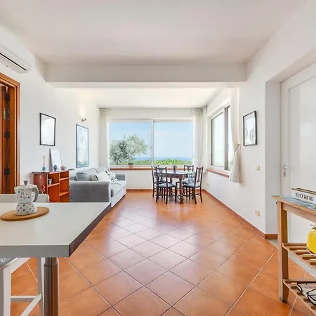 Anna Messina Villa Carini